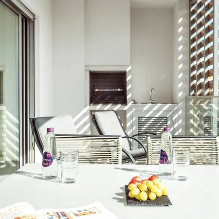 Dream Pool, Balcony & Bbq Αλμπουφέιρα
