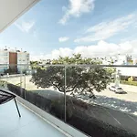Daire Dream Pool, Balcony & Bbq