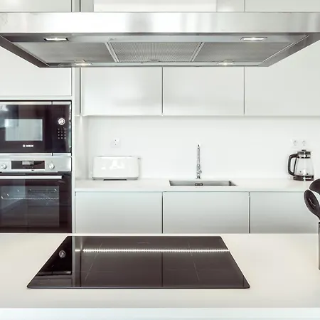 Appartement Dream - Pool, Balcony & Bbq