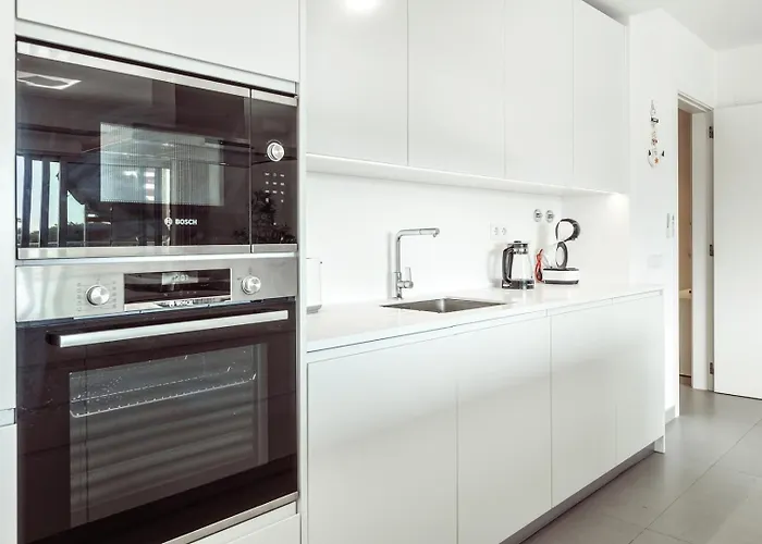 Dream Pool, Balcony & Bbq