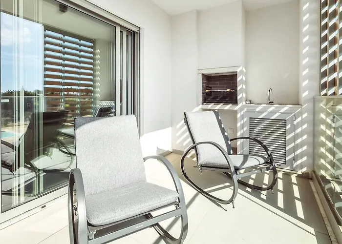 Апартаменты Dream Pool, Balcony & Bbq Албуфейра